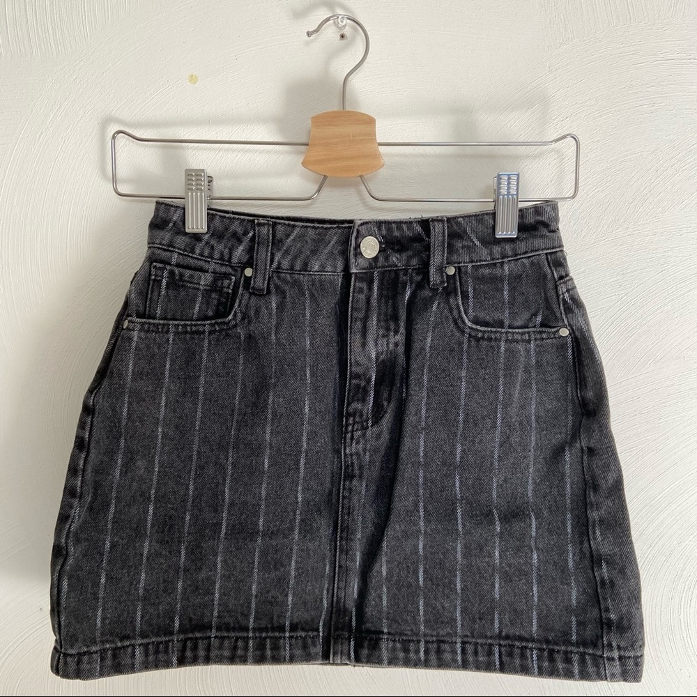 PacSun Dark Gray Denim Mini Skirt Size 24